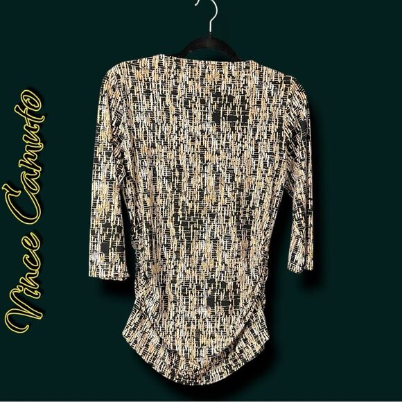 Preowned EUC Vince Camuto Abstract Print Stretch Blouse – Size M - Picture 8 of 8